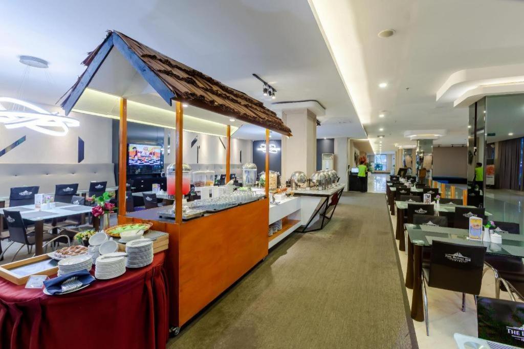 The Royal Idi Hotel Idirayeuk Luaran gambar
